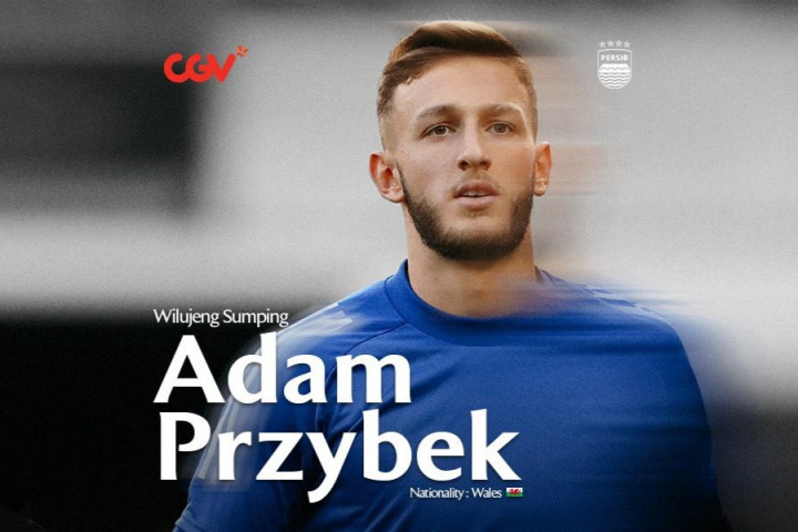 Resmi, Persib Datangkan Kiper Adam Przybek dari Inggris