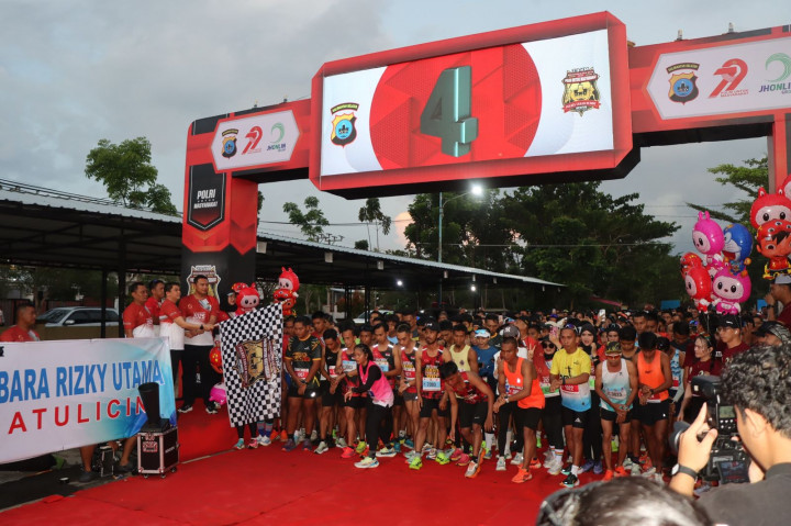 Polres Tanah Bumbu Pererat Persatuan Lewat Bhayangkara Run
