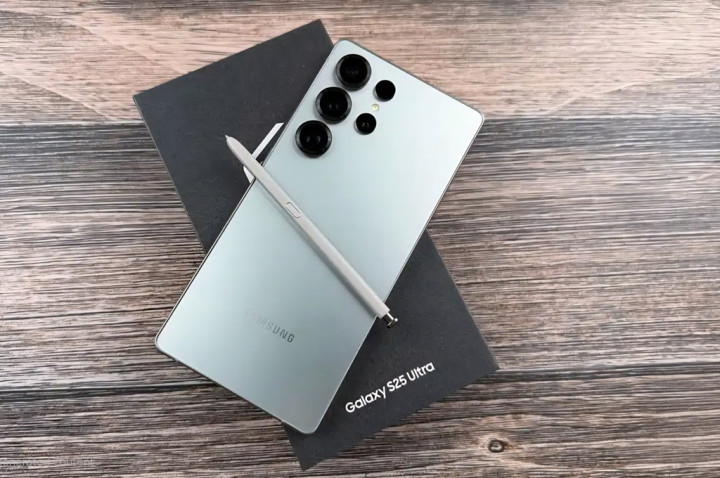 Samsung Galaxy S26 Ultra Singkirkan S Pen Demi Teknologi Pengisian Daya Baru