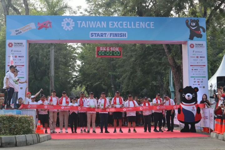 Taiwan Excellence Happy Run 2025 tidak Hanya Menyehatkan Masyarakat