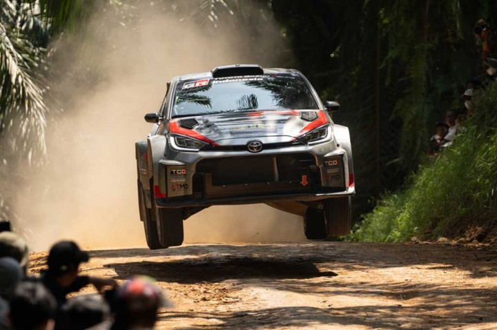 Debut GR Yaris Rally2, Sekut Kemenangan di Kejurnas Rally Sumut
