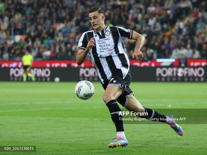 CEO Udinese Klaim Napoli Lebih Tertarik Datangkan Lorenzo Lucca ketimbang Darwin Nunez
