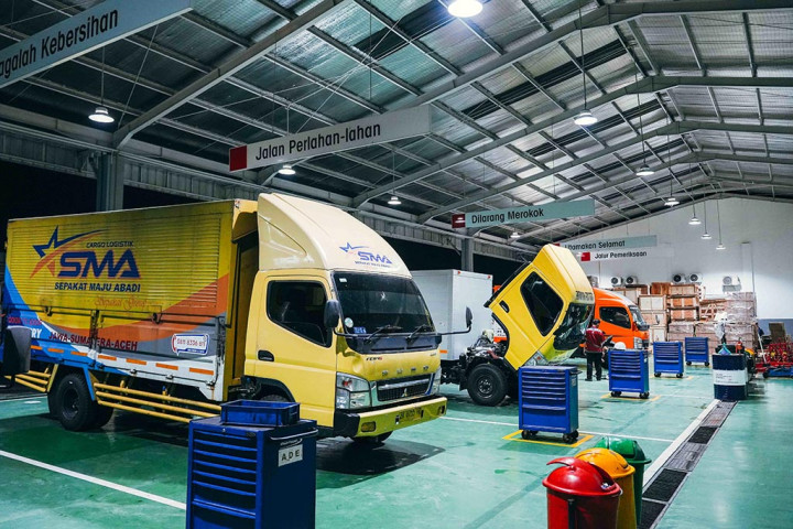 Mitsubishi Fuso Kini Sediakan Bengkel Siaga 24 Jam & Service Point