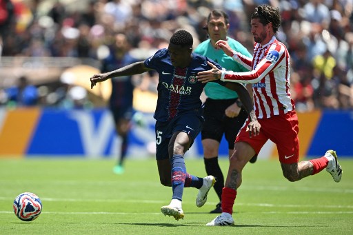 Trik Kick-off Unik PSG Terinsipirasi dari Permainan Rugby