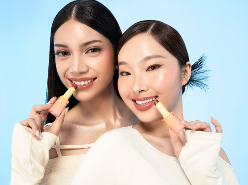 Azarine merilis Glowkiss Sunscreen Lip Balm SPF 35 PA+++. (Foto: Dok. Azarine)