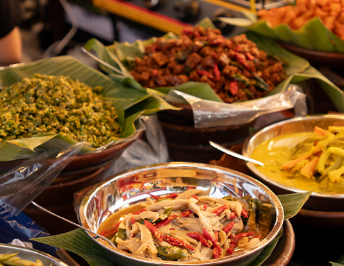 Ratusan kuliner lokal dan mancanegara turut hadir di Pasar Senggol 2025. (Foto: Dok. Istimewa)