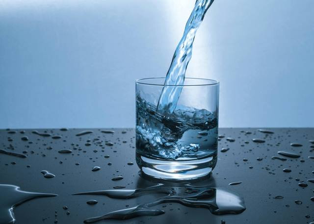 Ini alasan mengapa cuaca dingin bikin malas minum. (Foto: Ilustrasi/Dok. Pexels.com)