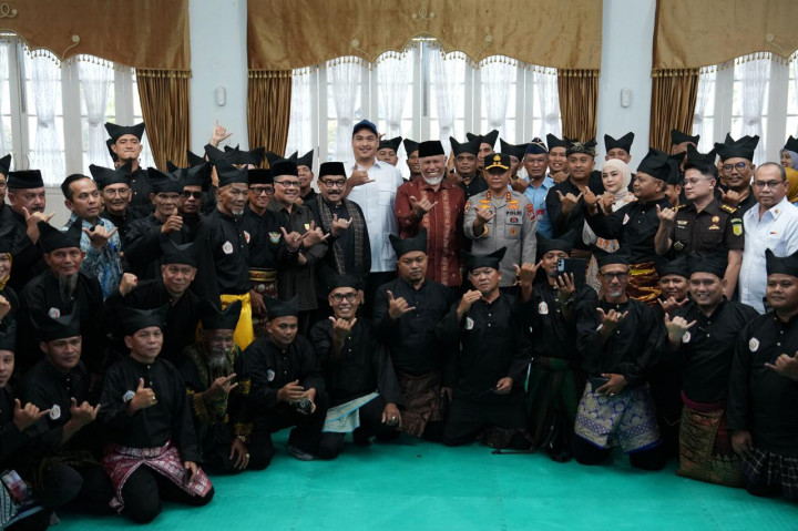Menpora Siap Dukung Sumbar Bangun Pusat Latihan Pencak Silat
