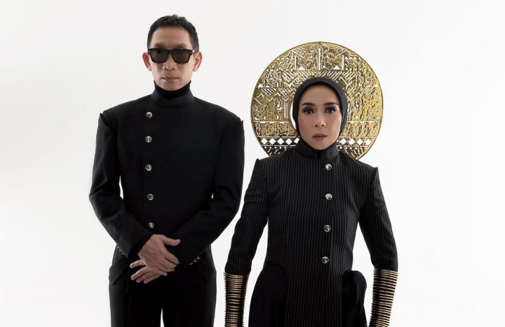 Rayakan 30 Tahun Pernikahan, Melly Goeslaw Gelar Kawinan Massal