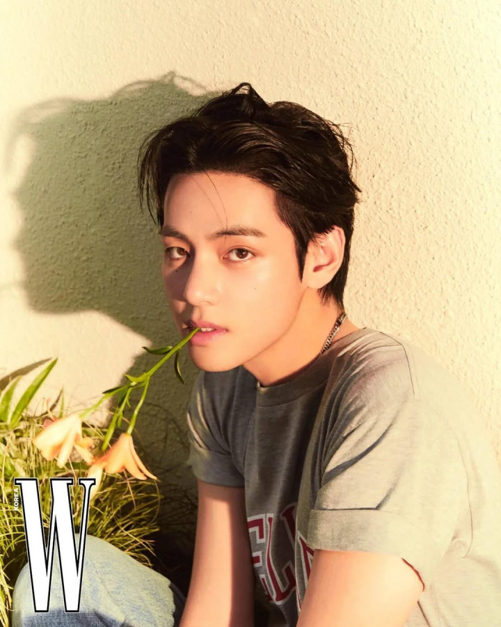 V BTS Jadi Selebritas Asia Paling Berpengaruh di Instagram