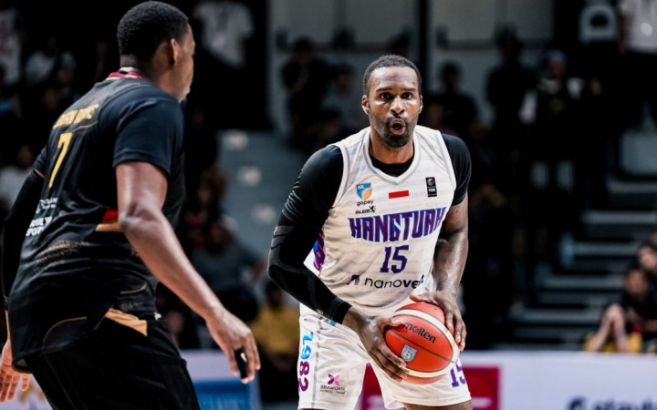 Playoff IBL: Amartha Hangtuah Paksa Dewa United Mainkan Game 3