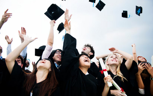 Ilustrasi wisuda. Foto: freepik