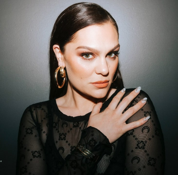 Kejutan! Jessie J Rilis Dua Lagu Baru Usai Operasi Kanker