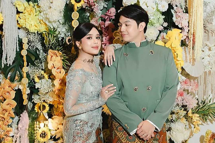 Gugup saat Lamaran, Jonathan Salah Sebut Nama Orang Tua Brisia Jodie