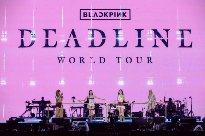 Lirik Lagu BLACKPINK 'JUMP' yang Dibawakan di Konser DEADLINE