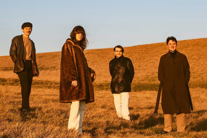 Band asal Inggris FUR Tampil Pertama Kali setelah Hiatus di Jakarta