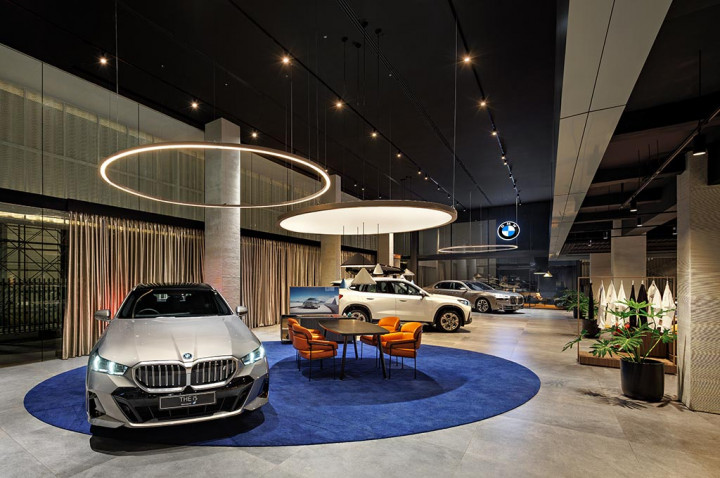 Mobil Premium China Masuk Indonesia, BMW Astra: Bukan <i>Head to Head</i>