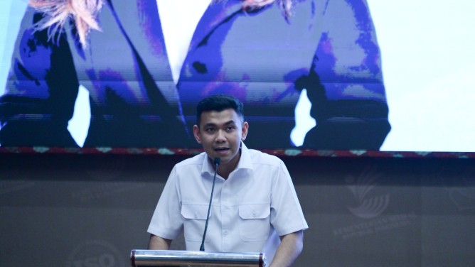 Komdigi Sediakan Akses Internet di Sekolah Rakyat