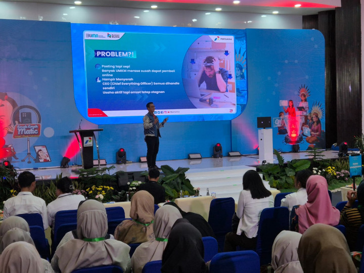 UMKM Perempuan Didorong Melek AI dan Jualan Online