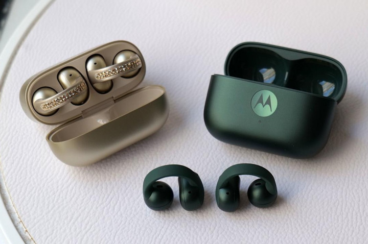Motorola Buds Loop Open-Ear Resmi Tersedia di AS dan Kanada