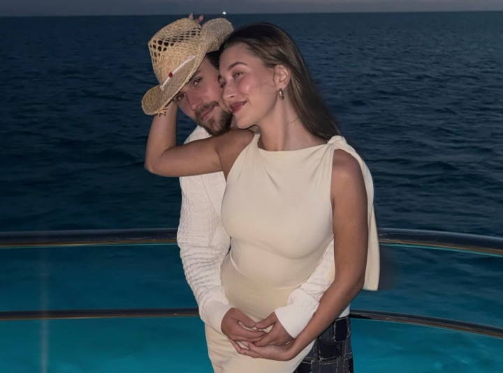 Penegasan Justin Bieber Tak Akan Tinggalkan Hailey di Album Baru