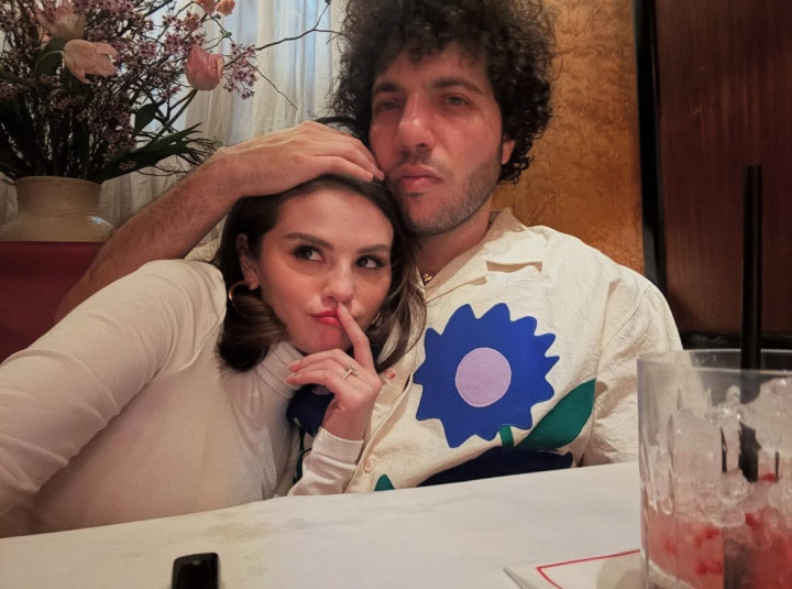 Pernikahan Selena Gomez Dipastikan Intim dan <i>Nggak</i> Ribet