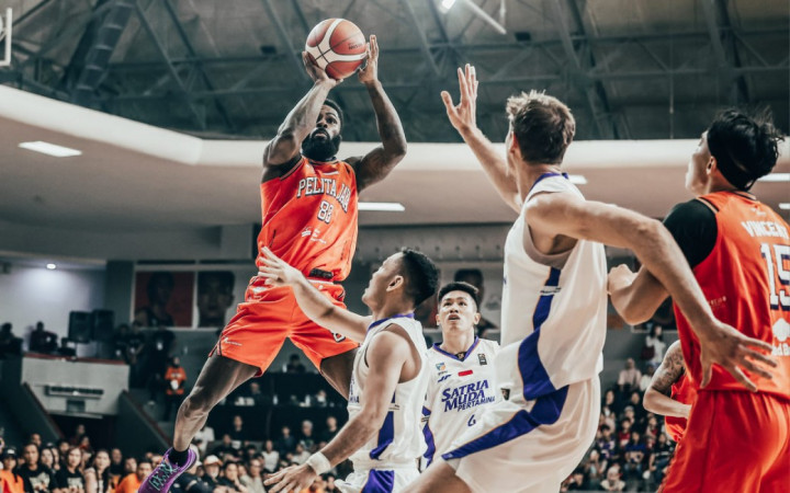 Playoff IBL: Pelita Jaya Hancurkan Satria Muda untuk Perpanjang Napas