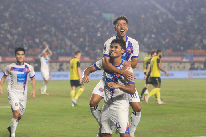 Berbalik Unggul atas Oxford United, Port FC Juara Piala Presiden 2025