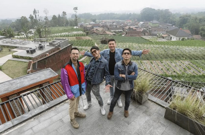 The Dudas Minus One, Klub Motor Ariel dan Raffi Ahmad Kembali Touring Keliling Pulau Jawa