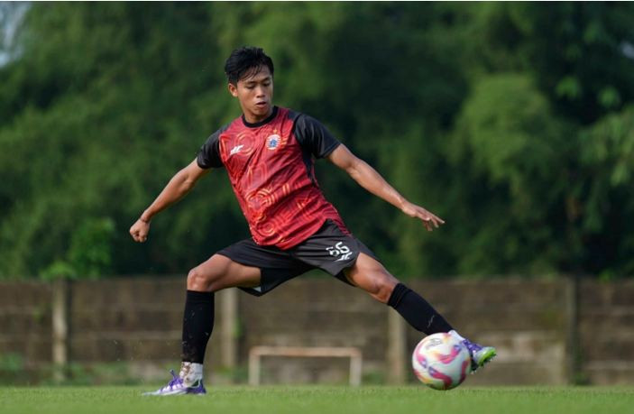 Figo Dennis Tekad Debut di Super League dengan Persija