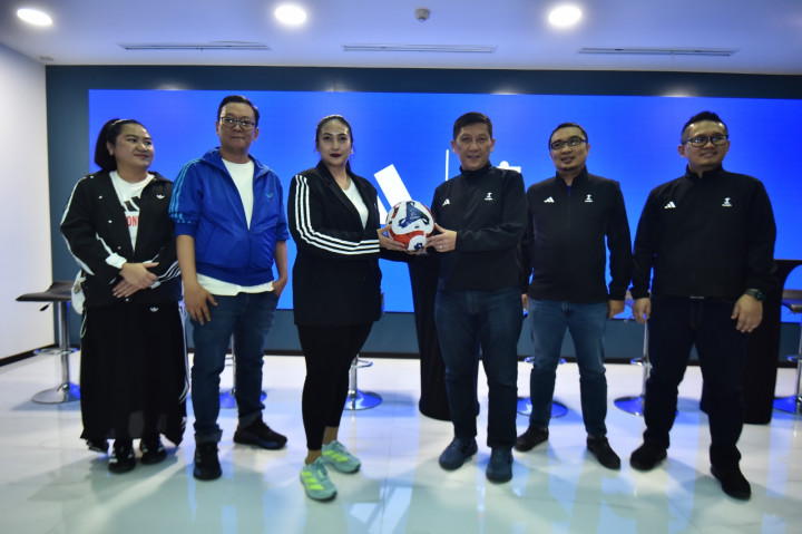 I League Gandeng Adidas untuk Pengadaan Bola dan Jersei Wasit Liga Indonesia Musim Depan