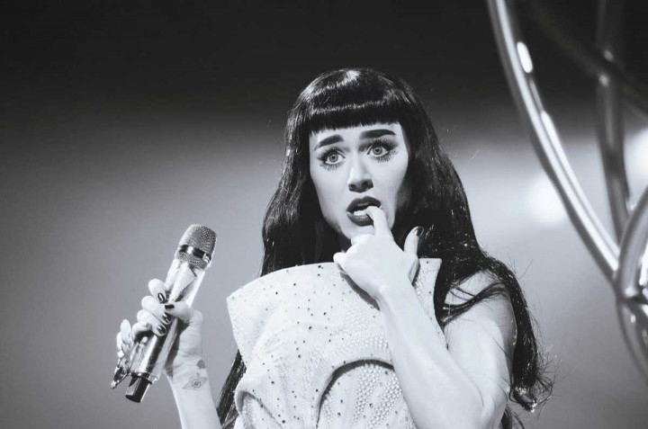 Babak Baru Katy Perry dan Si Penguntit yang Selalu Datang ke Rumahnya