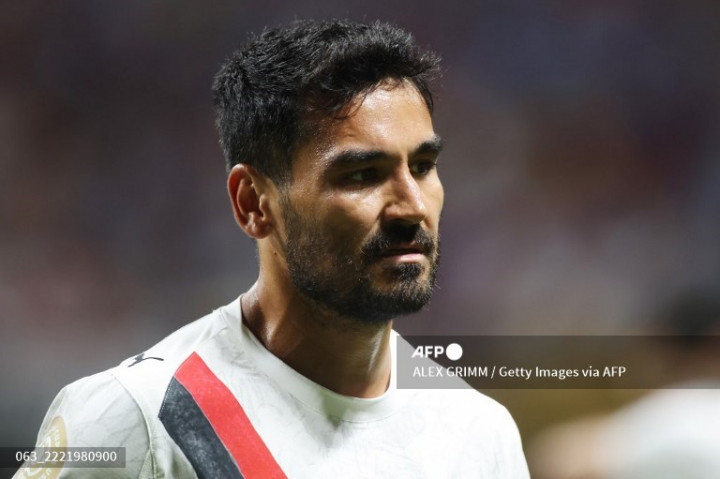 Agen Bantah Guendogan akan Tinggalkan City