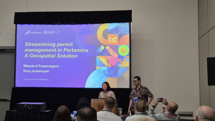 Pertamina Perkenalkan Inovasi Sistem Perizinan <i>Real-Time</i> di Esri User Conference 2025