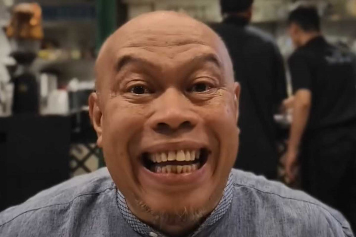 Edwin Super Bejo Jelaskan Mengapa Pikul Roti di Pasar