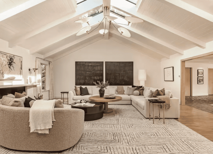 Akhirnya Terjual! Rumah Mewah Jim Carrey Didiskon Hampir Rp163 Miliar