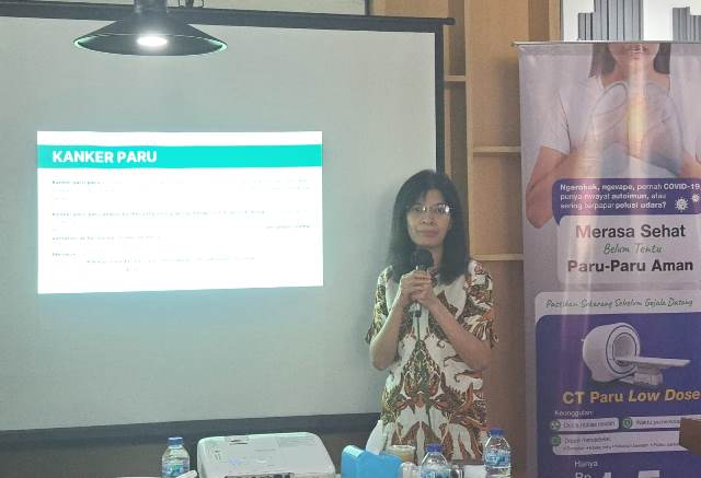 Prof. Dr. dr. Allen Widysanto, Sp.P, Dokter Spesialis Paru Siloam Hospitals Lippo Village. (Foto: Dok. Istimewa)