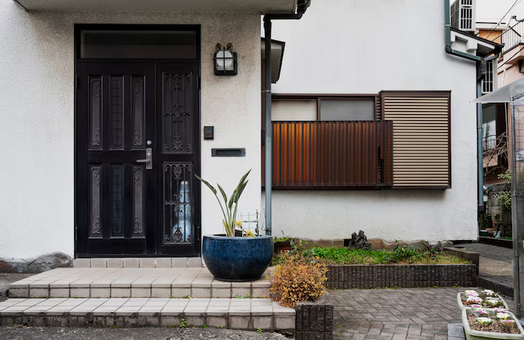 Jangan Salah Pilih! Ini Warna Cat Eksterior yang Sebaiknya Dihindari