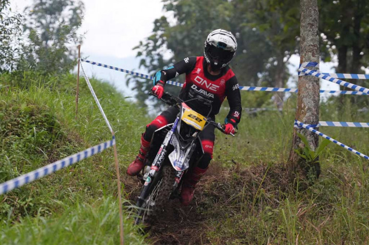Yamaha Enduro Challenge Berlanjut di Sambas