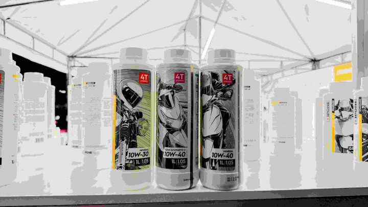 Ipone Rilis 3 Pelumas Formulasi Baru di Iron Pipe 2025