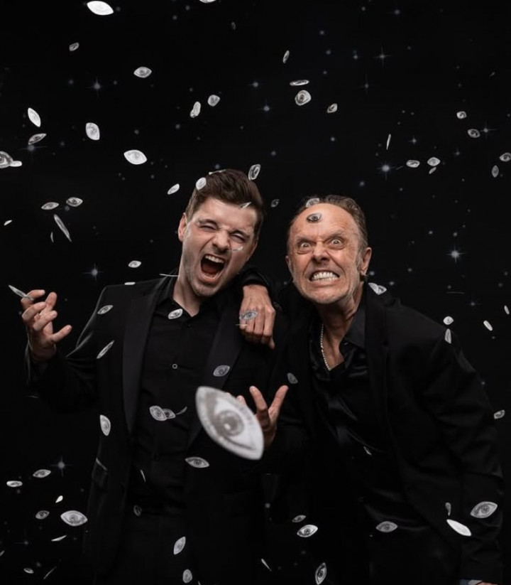 Panggung Tomorrowland Terbakar, Martin Garrix Tetap Tampil Berkat Bantuan Metallica