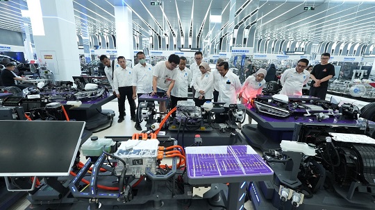 ITS Gandeng Perusahaan Tiongkok Buka Pusat Pelatihan Otomotif