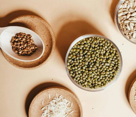 Kacang hijau tinggi akan protein serta rendah lemak jenuh, rendah sodium, dan mengandung antioksidan. (Foto: Ilustrasi/Dok. Pexels.com)