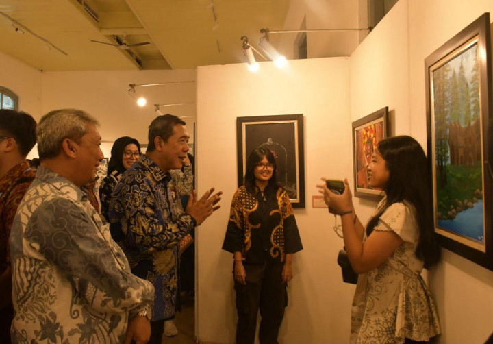 SMA Labschool Jakarta Gelar Pameran Seni Bertajuk 'Whispers From The Past'