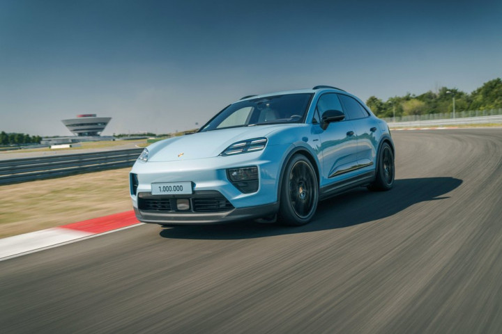 Porsche Macan Unit Ke-1 Juta Diproduksi, Ada Penampilan Spesial