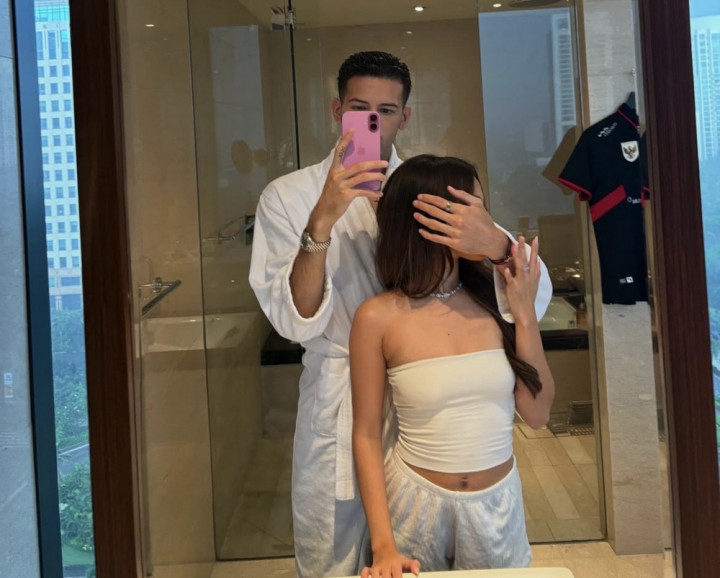 Justin Hubner Rayakan Ultah Jennifer Coppen, Pamer Momen Mesra di Kamar