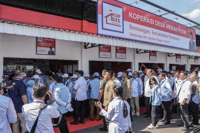 Menekraf Hadiri Peresmian 80 Ribu Koperasi Desa/Kelurahan Merah Putih