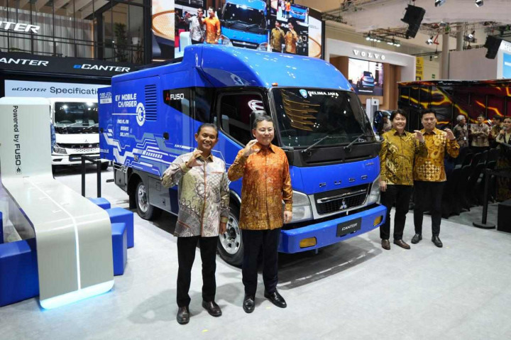 Simak Inovasi dan Produk Baru Mitsubishi Fuso di GIIAS 2025