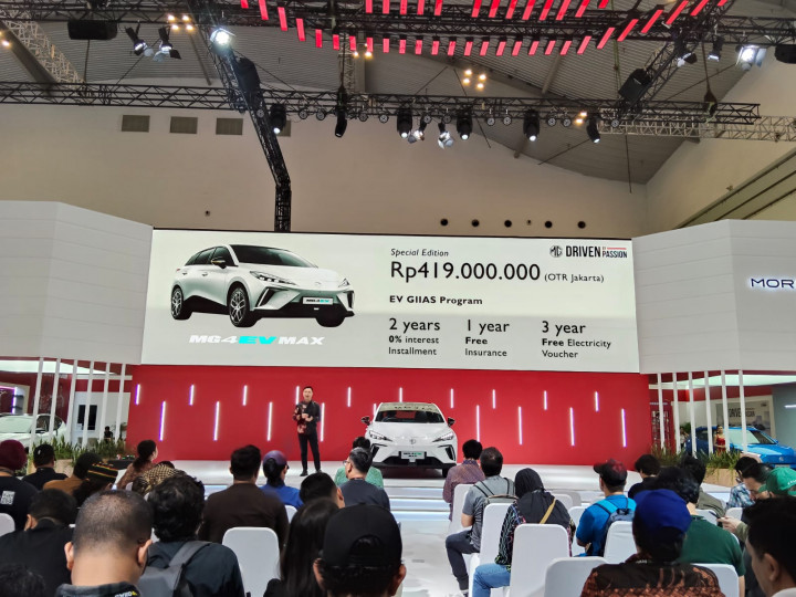 MG4 EV Max Miliki Jarak Tempuh 540 KM