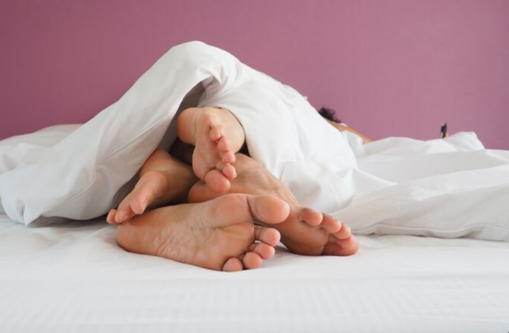 Woman on Top: Posisi Menggoda yang Bisa Picu Orgasme atau Cedera Serius!